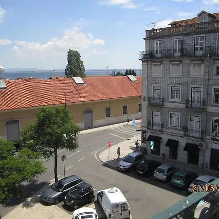 Couette-café B.mar & Suites Lisboa