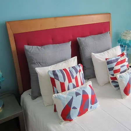 Couette-café B.mar & Suites