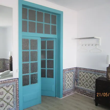 B.mar & Suites