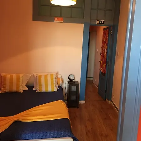 B.mar & Suites
