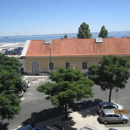 Oda ve Kahvaltı B.mar & Suites Lisboa